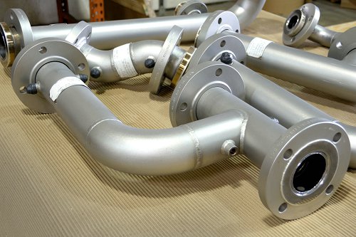Corrosion_resistant_Pipe_and_Piping_Systems_for_Processing_Equipment_04_Tantalum-Lined-Pipe-002