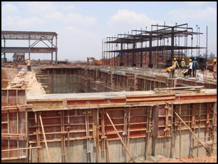 India_Sega_Goa_Iron_Pig_Expension_02_CWPSCCivil_Eqpt_erection_in_progress