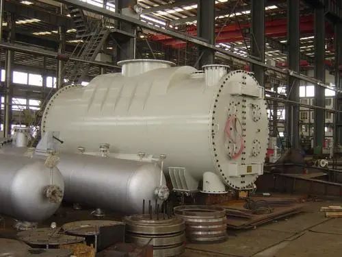 Steam_Turbine_Condenser_04_Main_Body
