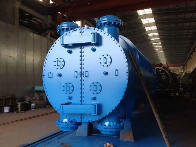 Steam_Turbine_Condenser_05_Main_Body