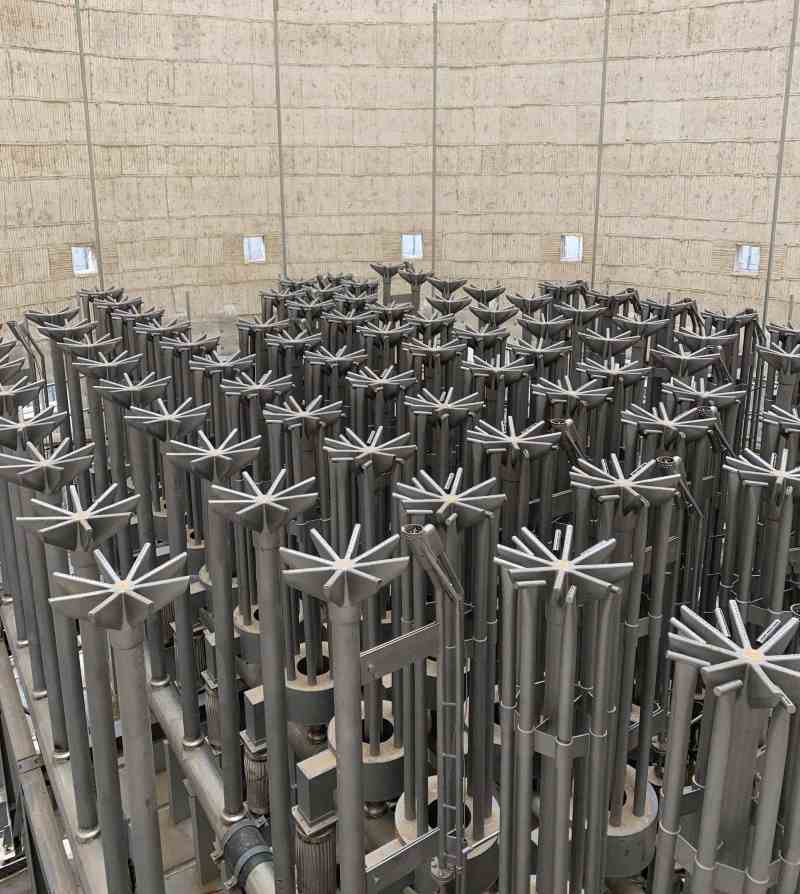 6 Air assisted combustion burner