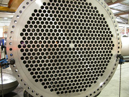 Chemical_Heat_Exchanger_in_Corrosion-Resistant_Alloys_4_Hastelloy-C-276-Shell-and-Tube-Heat-Exchanger-Clad-Tubesheet-001